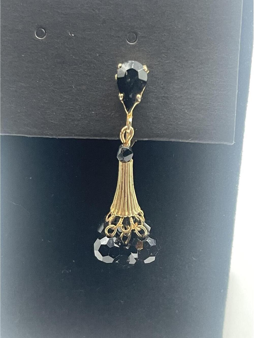 Vintage Art Deco Style Gold and Black Beaded Drop Single Clip-on Earring